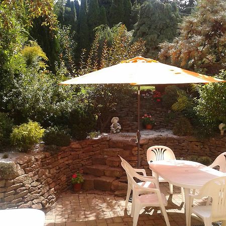 Bed and Breakfast Cecey Vendeghaz Erlau Exterior foto