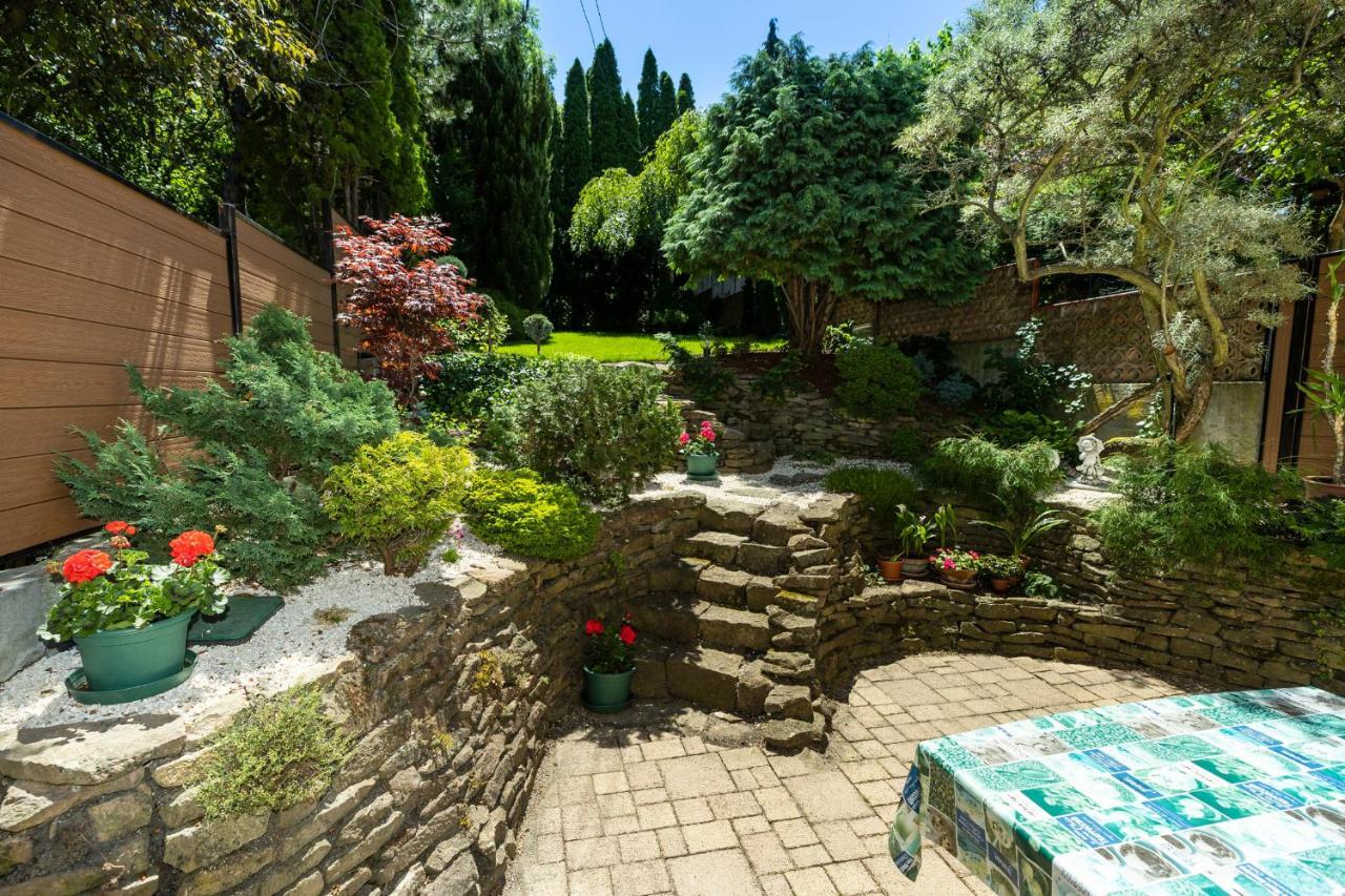 Bed and Breakfast Cecey Vendeghaz Erlau Exterior foto