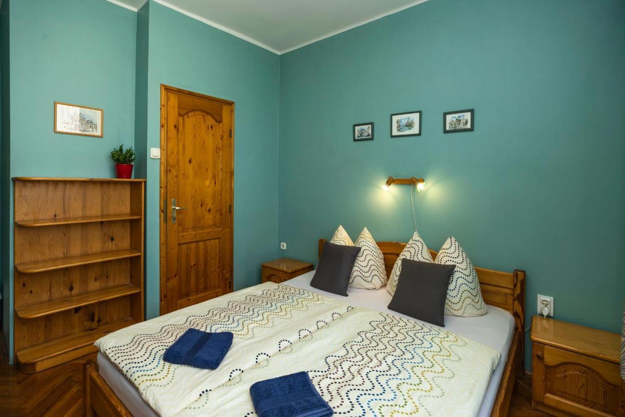 Bed and Breakfast Cecey Vendeghaz Erlau Exterior foto